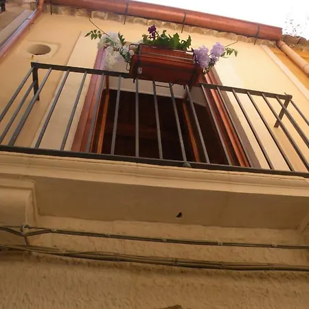 Al Blu Ortigia Apartment *